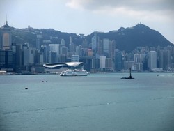 Terpesona Selat Victoria di Hong Kong