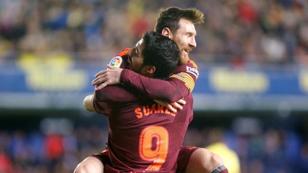 Lionel Messi dan Luis Suarez raji bobol gawang Atletico Madrid. (Foto: Heino Kalis/Reuters.)