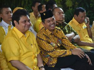 Airlangga Hartarto Sebut DPD Provinsi Golkar Bulat Sepakat Munaslub Airlangga Hartarto Sebut DPD Provinsi Golkar Bulat Sepakat Munaslub