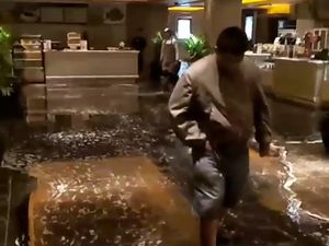 Penampakan Bioskop Hollywood XXI yang Tergenang