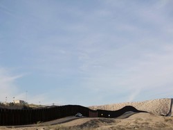 Ditemukan Lab Pabrik Sabu-sabu di Perbatasan Meksiko-AS