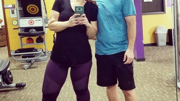 Foto: Perjalanan Diet Suami Istri yang Turunkan Bobot Total 180 Kg