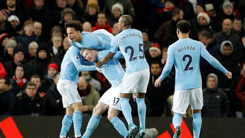 Rival-rivalnya Tertahan, City Malah Melaju Rival-rivalnya Tertahan, City Malah Melaju