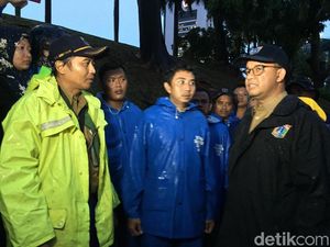 Anies akan Tindak Tegas Petugas yang Tidak Responsif soal Banjir