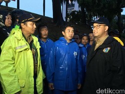 Anies akan Tindak Tegas Petugas yang Tidak Responsif soal Banjir