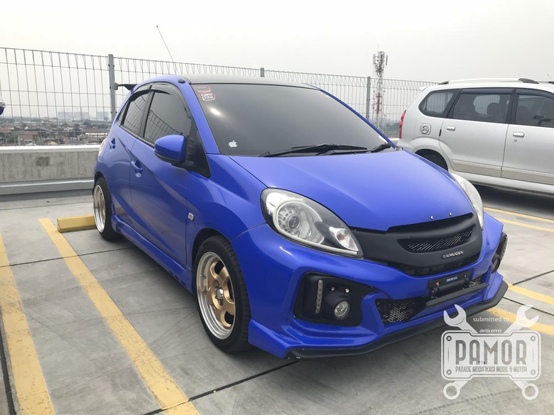 Honda Brio Harian yang Eye Catching Honda Brio Harian yang Eye Catching