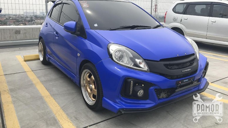 Honda Brio Harian yang Eye Catching