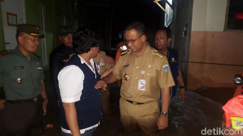 Moto Sigap, Tanggap dan Galang di 4 Instruksi Anies Soal Hujan Moto Sigap, Tanggap dan Galang di 4 Instruksi Anies Soal Hujan