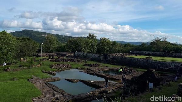 Foto: Kawasan Candi Ratu Boko yang Asri