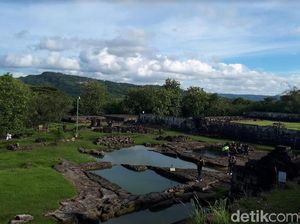 Foto: Kawasan Candi Ratu Boko yang Asri