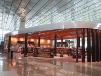Kenapa Harga Makanan di Bandara Sangat Mahal? Ini Alasannya