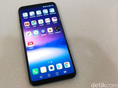 Kencan Singkat dengan Ponsel Termahal LG
