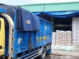 Dijamin Aman, Stok Beras di Cipinang Lebih dari 30.000 Ton