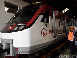 Railbus Batara Kresna Solo Sementara akan Diganti KRDI Eks KA Arjuna