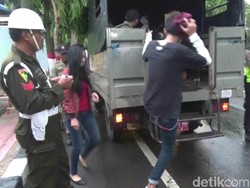 Razia Rumah Kost di Kota Blitar, 8 Pasangan Mesum Terciduk