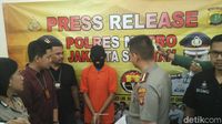 Foto: Ini Pria Berbaju Loreng yang Tega Bobol Kotak Amal Masjid