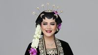 Foto: Kahiyang Ayu Manglingi Banget Saat Jadi Model Pengantin Solo