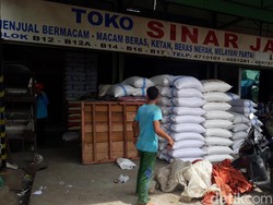 Musim Hujan, Pasokan Beras ke Cipinang Mulai Berkurang