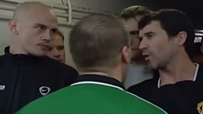 Lima Keributan Heboh di Lorong Stadion pada Laga Sepakbola