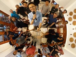 Ricoh Theta V Meluncur, Harganya Rp 6,6 Juta