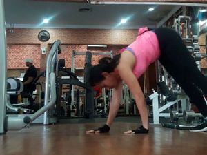 Bikini Body Guide, Olahraga Praktis yang Bikin Diana Suganda Selalu Bugar