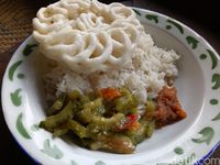 Kampung Jawa: Menikmati Mangut Lele sampai Mendoan dengan Suasana Ndeso