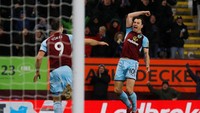 Ashley Barnes menjadi mimpi buruk MU saat boxing day. Dia membobol gawang De Gea di Old Trafford pada menit ketiga. (Foto: Phil Noble/Reuters)