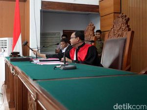 Terima Praperadilan Gugur, Pengacara Novanto: Aturan Memang Begitu