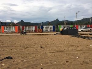 Asyik! Pantai di Trenggalek Ini Bakal Punya Kafe Kontainer Kekinian