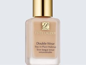 Ingin Wajah Flawless? 5 Foundation Ini Andal untuk Menutup Bekas Jerawat