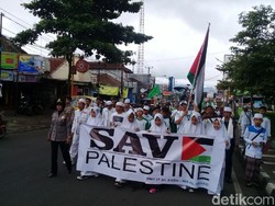 Aliansi Ormas Islam Sukabumi Aksi Damai Save Palestina