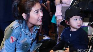 Sigi Wimala Bareng 2 Anak Lucunya