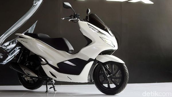 Honda PCX Produksi Indonesia Meluncur