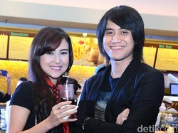 Senang Tampil Rapi, Kevin Aprilio Sulap Vicy Melanie Jadi Feminin