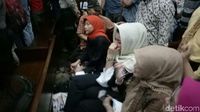 Foto: Tangis Istri Novanto di Pengadilan Tipikor