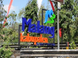 Dongkrak Wisata di Malang, Branding The Heart Of East Java Dipasang