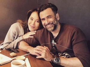 Foto: 8 Pasangan Artis yang Rumah Tangganya Awet Sampai Puluhan Tahun