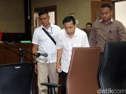 Novanto Tanya e-KTP Bisa Pakai Produk China, Kenapa?