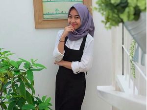 Putri Umi Pipik Ultah ke-18, Egy Maulana Beri Kue dan Ucapan Romantis Putri Umi Pipik Ultah ke-18, Egy Maulana Beri Kue dan Ucapan Romantis