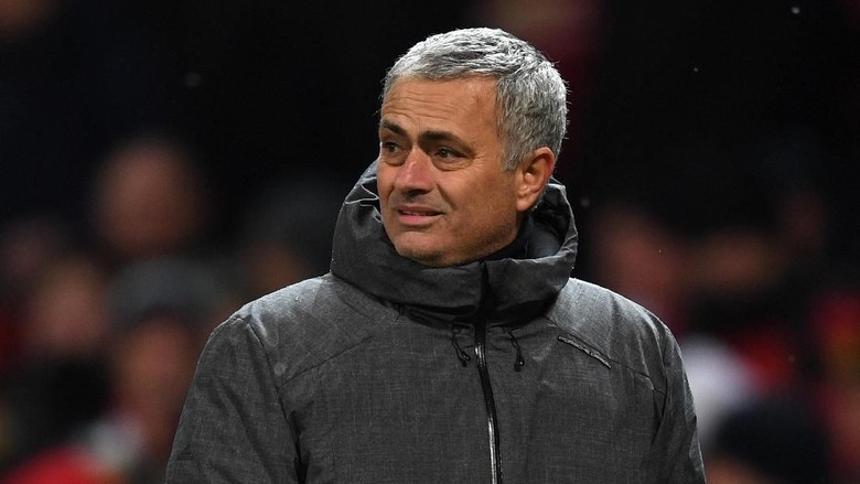 Kesalnya Mourinho Ditanyai Terus soal Keributan Derby Manchester Kesalnya Mourinho Ditanyai Terus soal Keributan Derby Manchester