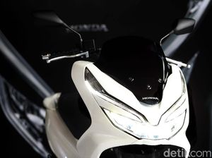 Sudah Diperkenalkan Desember, Honda PCX Terpesan 12.000 Unit