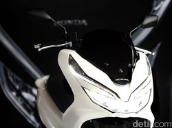 Sudah Diperkenalkan Desember, Honda PCX Terpesan 12.000 Unit
