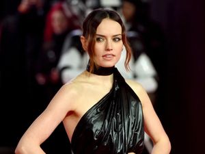 Alasan Bintang Star Wars Daisy Ridley Tak Mau Selfie dengan Fans