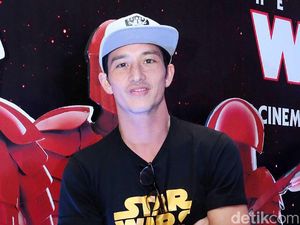 Mike Lewis Lagi Kangen Banget, Ingin Pacar Kumpul Bareng Anaknya Mike Lewis Lagi Kangen Banget, Ingin Pacar Kumpul Bareng Anaknya
