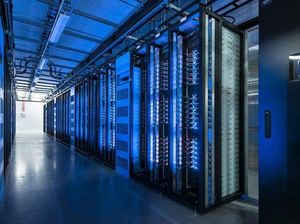 Tren dan Proyeksi Data Center di Indonesia Tahun 2021 Tren dan Proyeksi Data Center di Indonesia Tahun 2021