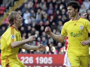 Kisah Crouch Saat Harus Memilih Tabrak Alonso atau Kuyt