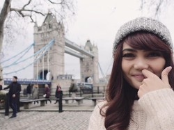 Pakai Mini Dress, Rina Nose Dihujat Netizen Lagi