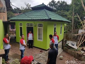 Sinar Mas Land Renovasi Sekolah dan Mushala