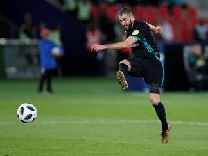 Benzema Seret Gol Lagi, Zidane Takkan Minta Striker Baru
