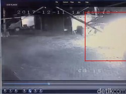 Paket Bom Meledak di Surabaya, Polisi: Seperti Petasan